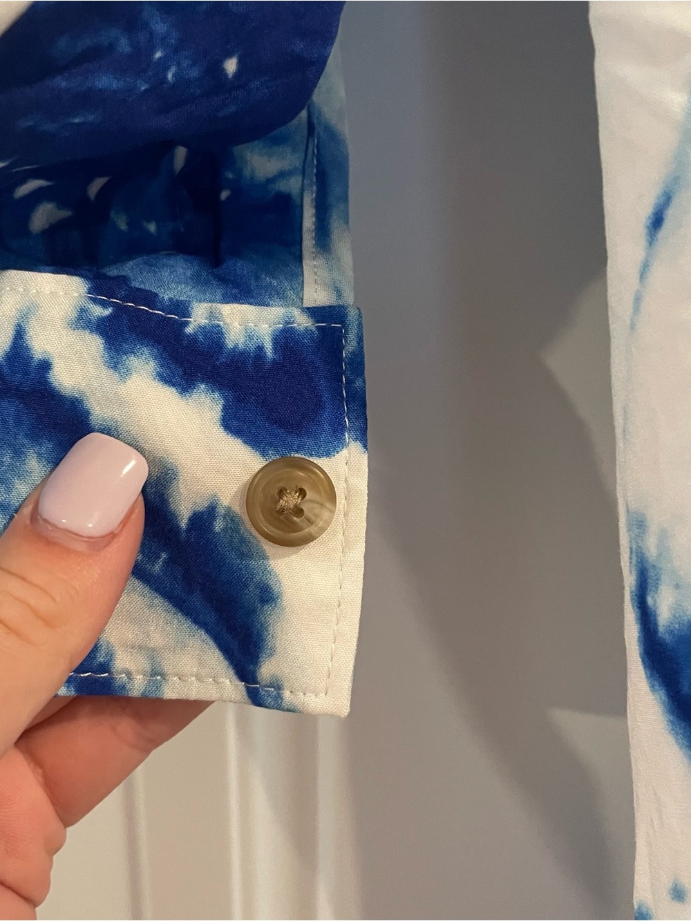 Calia By Carrie Underwood Blue Tie Dye Button up Blouse - Picture 5 of 6